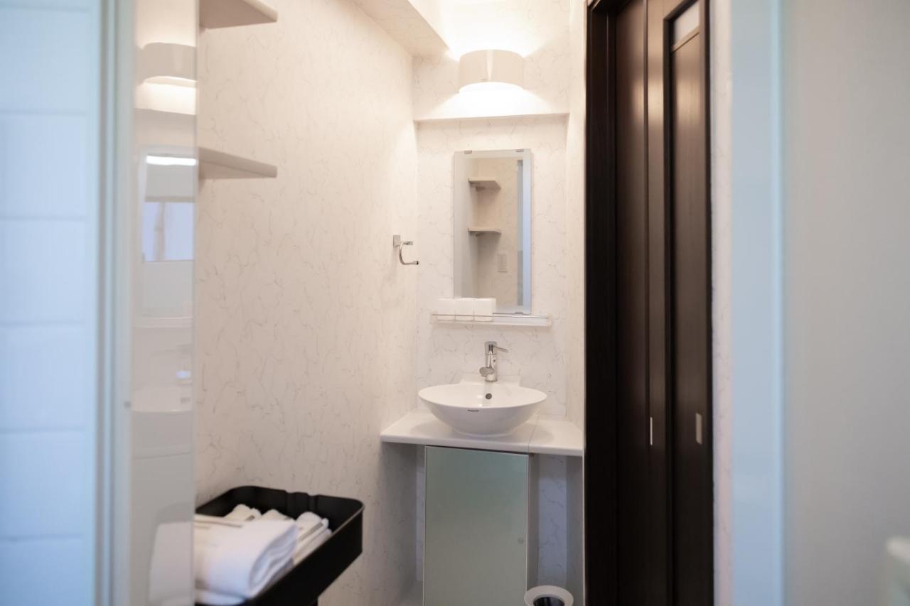 Naomi - Self Check-In Only Villa โอซาก้า ภายนอก รูปภาพ